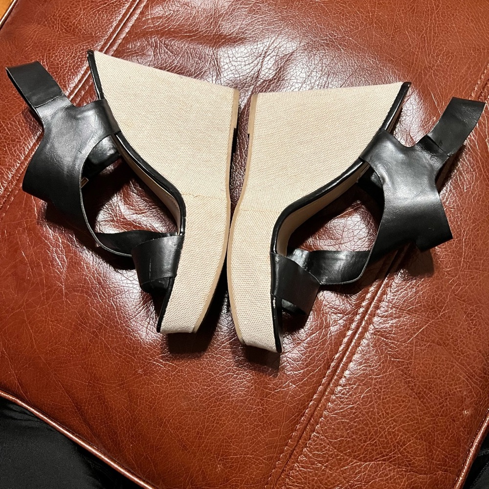 Steve Madden Emori Wedge